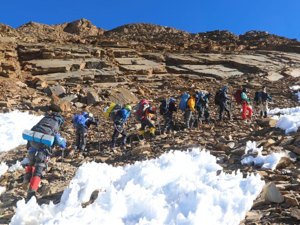 Trekking Wokół Manaslu